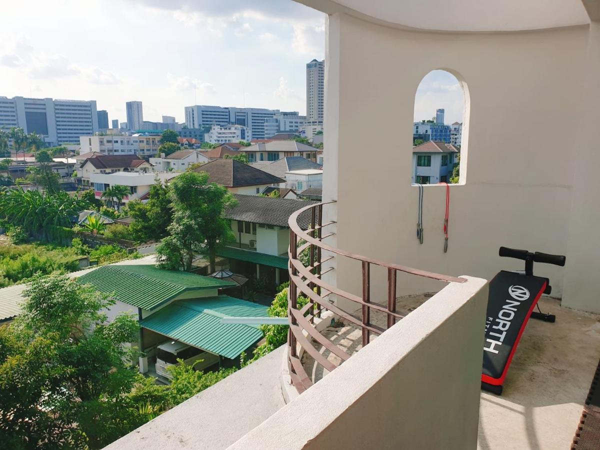 Acomodação com café da manhã  Kru Nat's W/ Private & Gym *